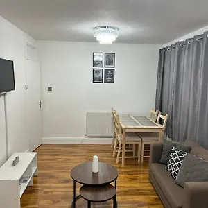  Apartment T